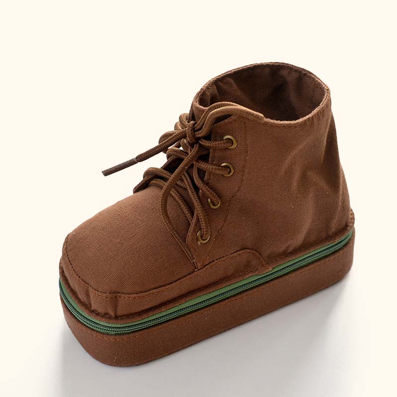 ๐๏ธ Shoe Pen Holder