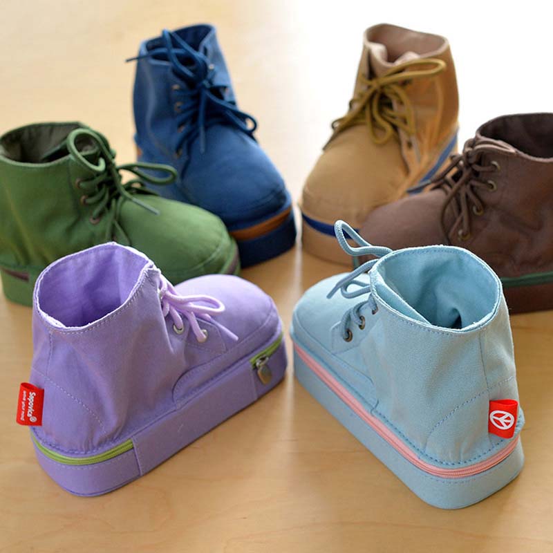 🖊️ Shoe Pen Holder